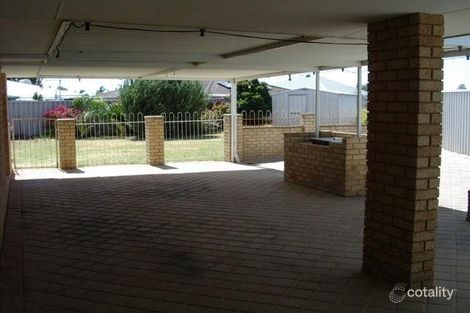 Property photo of 7 Hove Place Warnbro WA 6169