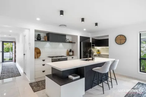 Property photo of 22 Iluka Way Jacobs Well QLD 4208