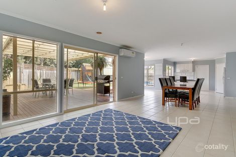 Property photo of 51 St Andrews Drive Werribee VIC 3030