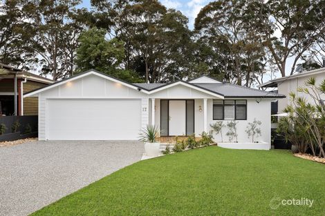Property photo of 17 Grevillea Crescent Berkeley Vale NSW 2261