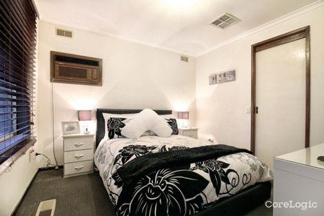 Property photo of 25 Henley Drive Gladstone Park VIC 3043