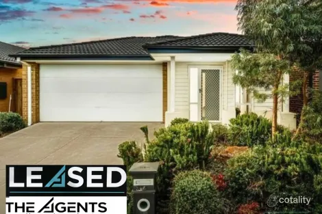 Property photo of 100 Grassbird Drive Point Cook VIC 3030