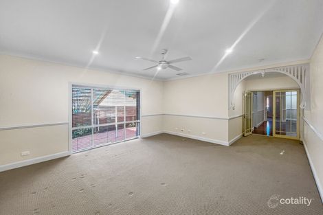 Property photo of 16 Willowbend Way Dubbo NSW 2830