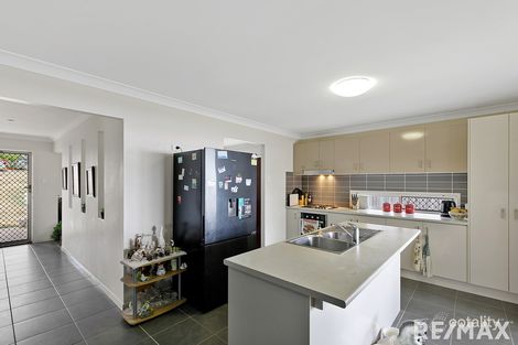 Property photo of 21 Morgan Circuit Urraween QLD 4655