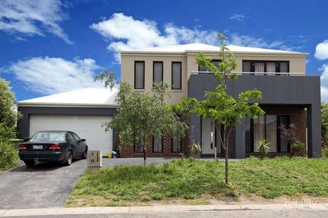 Property photo of 15 Pinehurst Rise Craigieburn VIC 3064