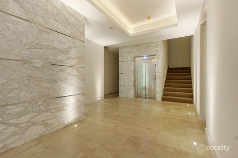Property photo of 2/65 Ormond Esplanade Elwood VIC 3184