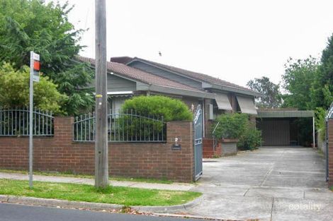 2 Royton St, Burwood East, VIC 3151