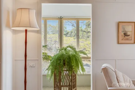 Property photo of 86 Boundary Road Indooroopilly QLD 4068