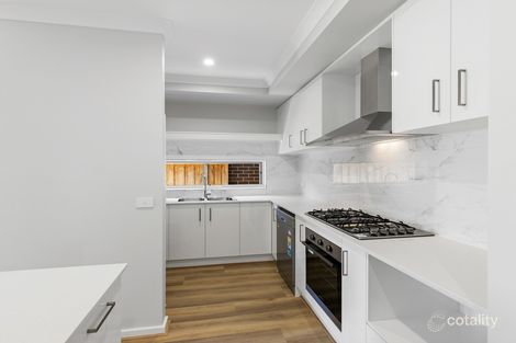 Property photo of 27 Grevillea Drive Mount Duneed VIC 3217