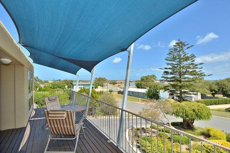 5 Cooranga Rd, Falcon, WA 6210