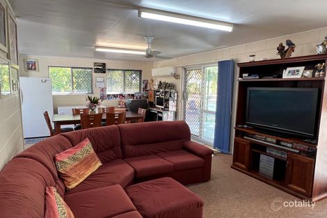 Property photo of 96 Colonial Drive Clairview QLD 4741