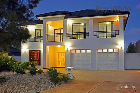 Property photo of 10 Lincoln Park Close Point Cook VIC 3030