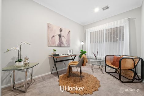 Property photo of 3 Omars Place Narre Warren South VIC 3805