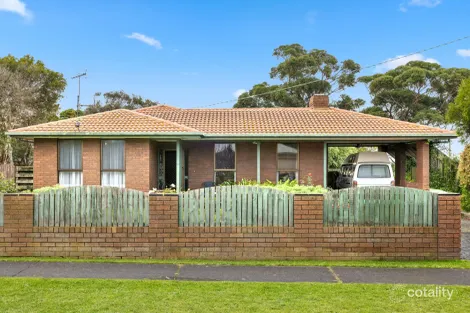 10 HENRY ST E, NORTH WONTHAGGI, VIC 3995