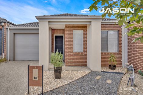 8 Coldfall Way, Mickleham, VIC 3064