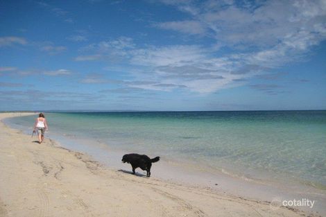 Property photo of 10 Weebill Rise Geographe WA 6280