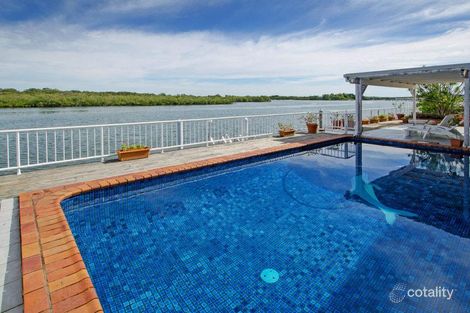 Property photo of 74 Tradewinds Avenue Paradise Point QLD 4216