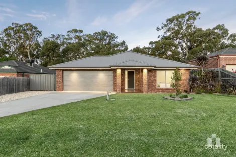 Property photo of 10 Lightwood Avenue Seymour VIC 3660