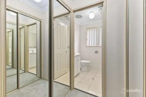 Property photo of 80 Snowy River Circuit Forest Lake QLD 4078