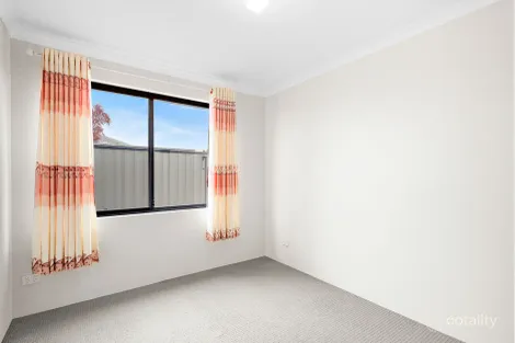 Property photo of 19 Cornforth Way Piara Waters WA 6112