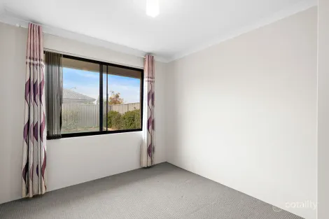 Property photo of 19 Cornforth Way Piara Waters WA 6112