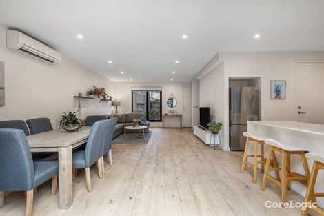 Property photo of 2/57 Tootal Road Dingley Village VIC 3172