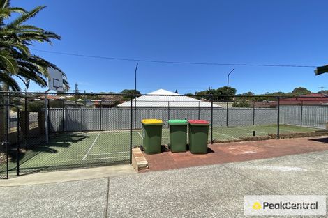 Property photo of 4 Booth Court Samson WA 6163