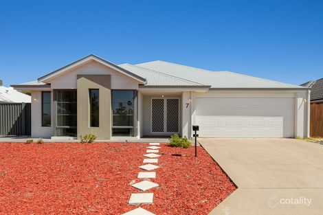 Property photo of 7 Branchton Loop Baldivis WA 6171