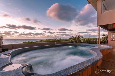 Property photo of 18A Mabena Place Ocean Reef WA 6027
