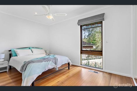 Property photo of 17 Allendale Crescent Wheelers Hill VIC 3150