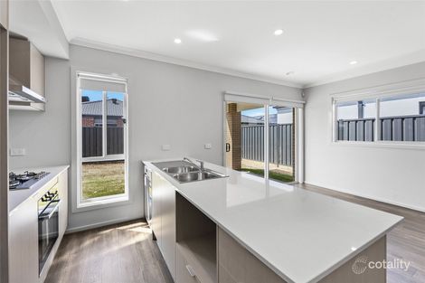 Property photo of 48 Navigation Road Tarneit VIC 3029