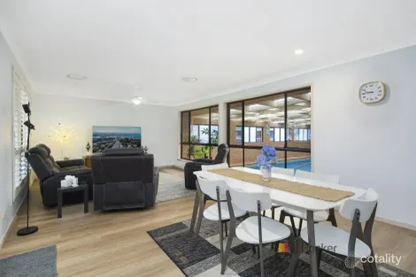 Property photo of 44 Gymea Crescent Mannering Park NSW 2259