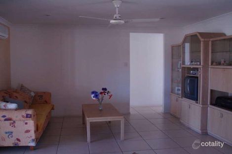 Property photo of 14 Sir Griffith Way Rural View QLD 4740