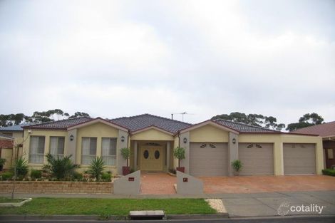 7 Reg Chalke Cres, Cairnlea, VIC 3023