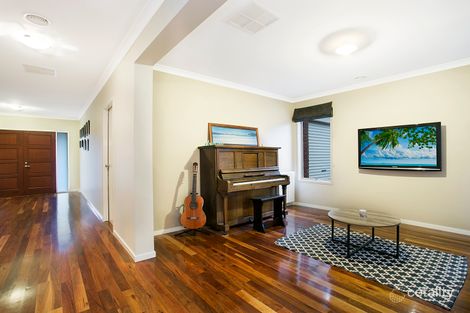 Property photo of 14 Montpelier Drive Berwick VIC 3806