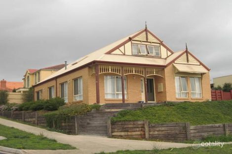 34 Dunfermline Ave, Greenvale, VIC 3059