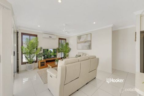 Property photo of 27 Garson Drive Bargara QLD 4670