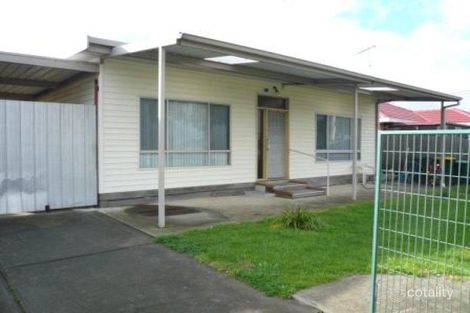 Property photo of 10 Station Avenue St Albans VIC 3021