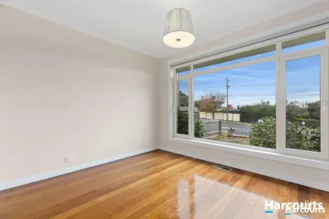 Property photo of 111 Thompsons Road Bulleen VIC 3105