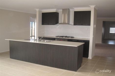 Property photo of 28 Ardenal Crescent Lalor VIC 3075