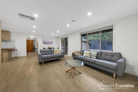 Property photo of 68 Ravenhill Boulevard Roxburgh Park VIC 3064