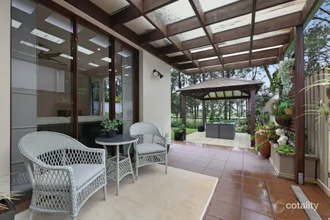 Property photo of 33A Ballybunyon Crescent Hope Island QLD 4212