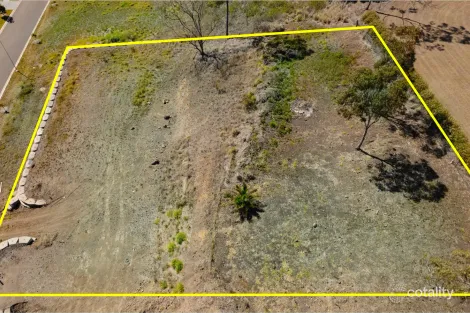 Property photo of 18 Latsky Drive Cotswold Hills QLD 4350