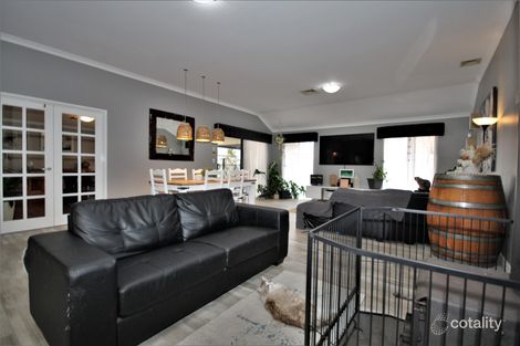 Property photo of 12 Grandite Fairway Australind WA 6233