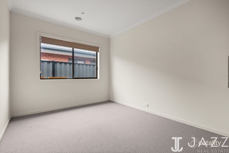 Property photo of 15 Sincere Drive Point Cook VIC 3030