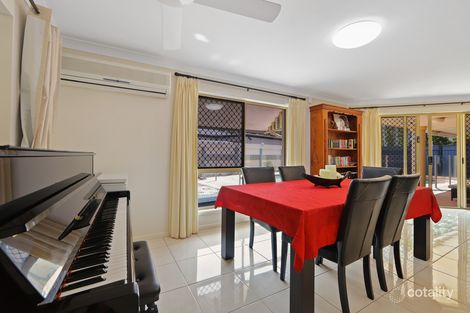 Property photo of 122 Swanton Drive Mudgeeraba QLD 4213