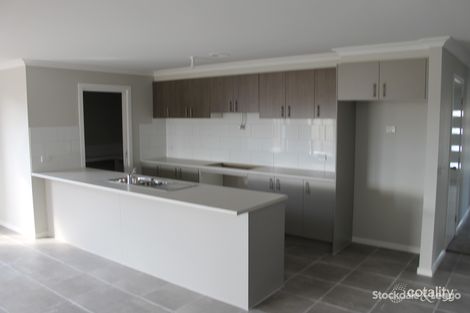 Property photo of 111 Greendale Boulevard Pakenham VIC 3810