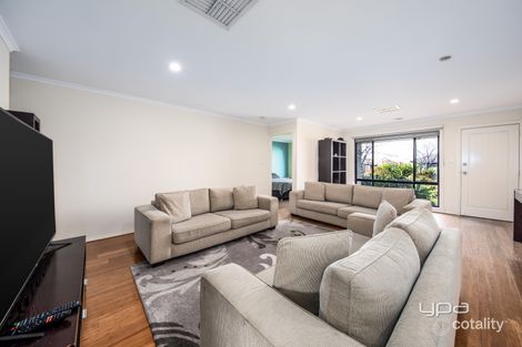 Property photo of 3 Mathisen Terrace Hillside VIC 3037