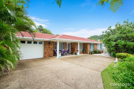 Property photo of 70 Cominan Avenue Banora Point NSW 2486