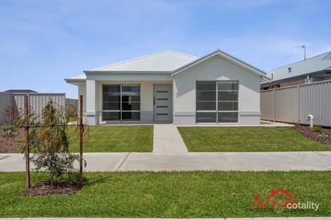 Property photo of 9 Carline Loop Geographe WA 6280